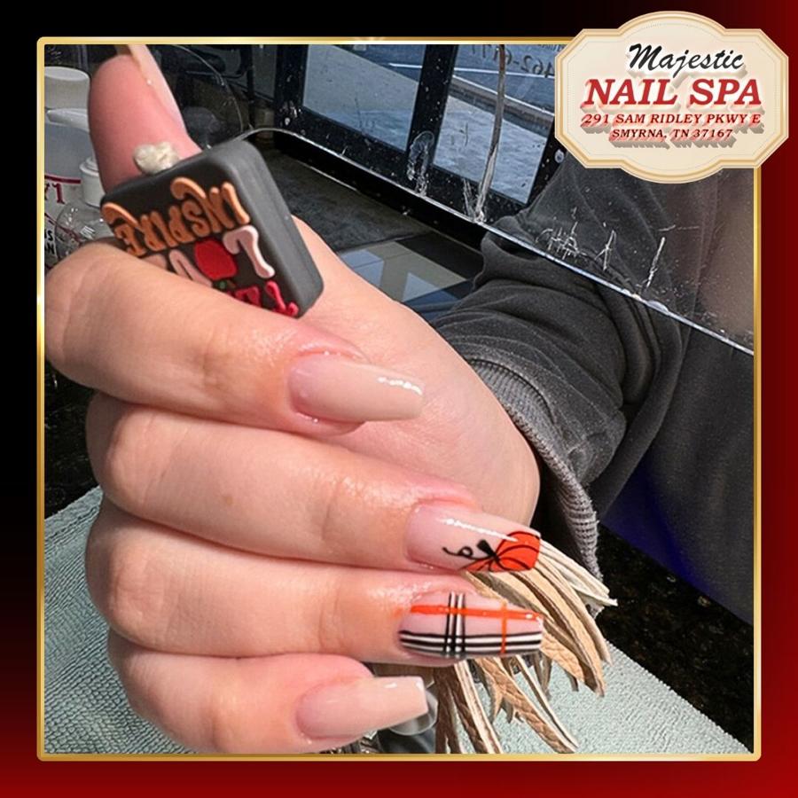 Nail design by Majestic Nails Spa